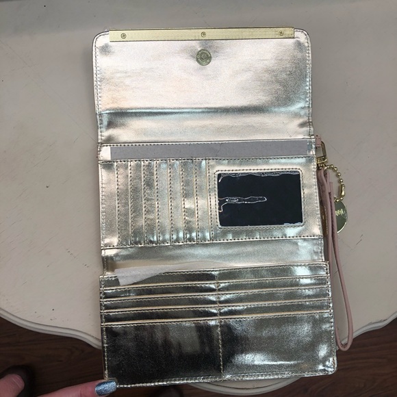 Steve Madden Wallet/Wristlet - Picture 3 of 8
